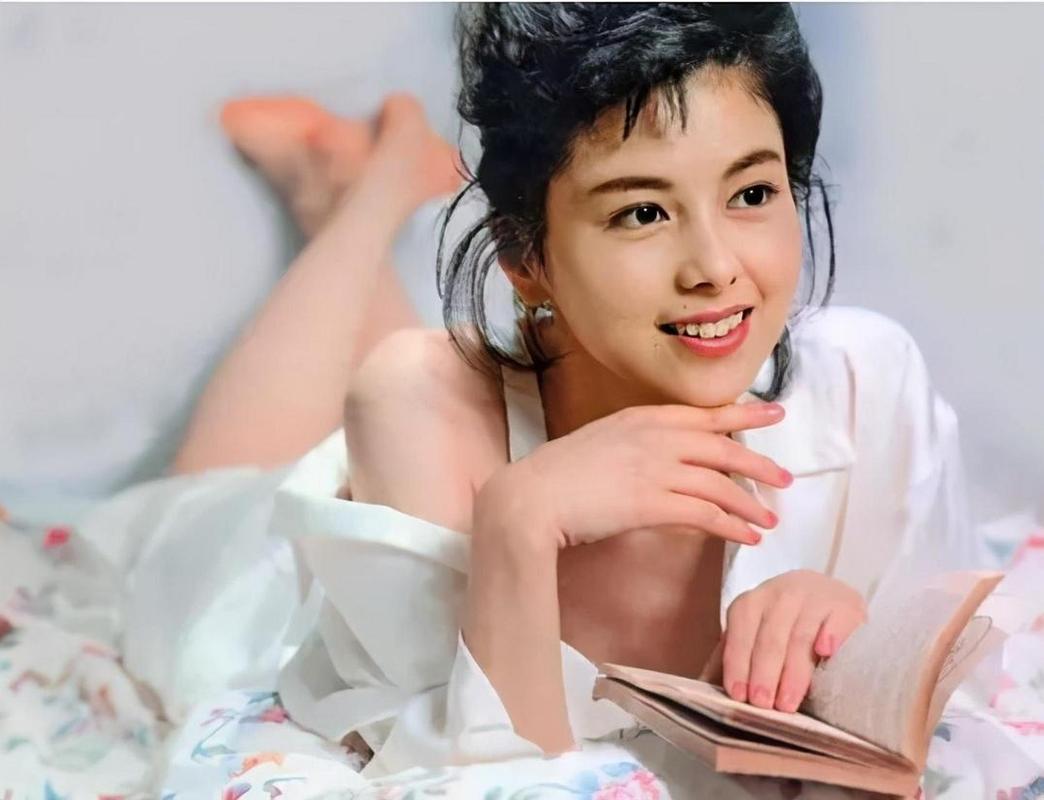 美日混血的明星_日美混血女明星_最美混血明星