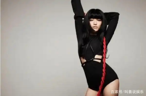 女明星肌肉身材_娱乐圈 健身  明星_健身达人女明星案例