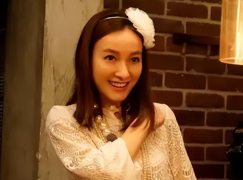 吴昕 主持人生涯 节目转型_吴昕娱乐圈小说