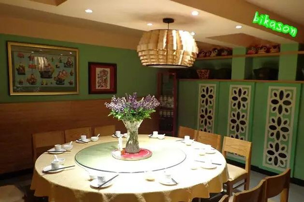 八卦一路美食_深圳八卦岭网红美食节-_胜记河鲜渔庄