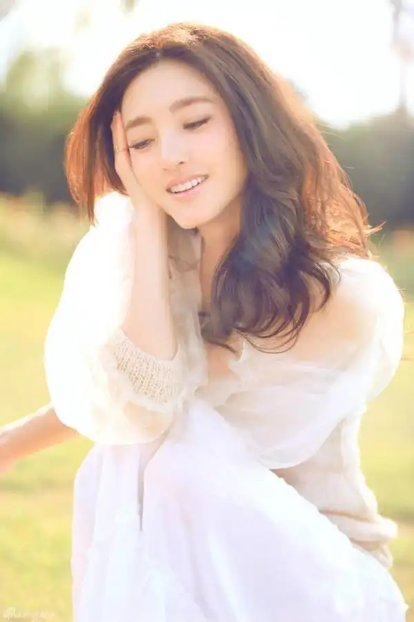 精致五官女明星_最美的女明星_漂亮女明星名字